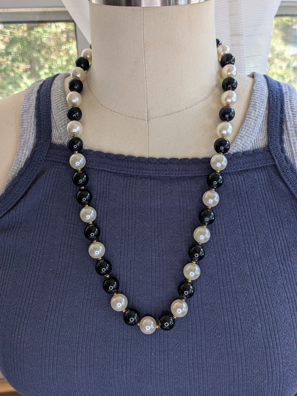 Vintage Black Onyx & White Faux Pearl Alternating Bead Strand Necklace